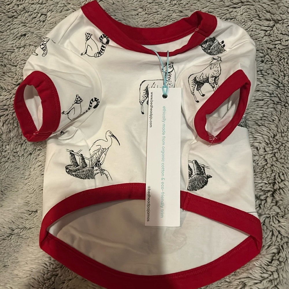 NWT pet jammies ☺️